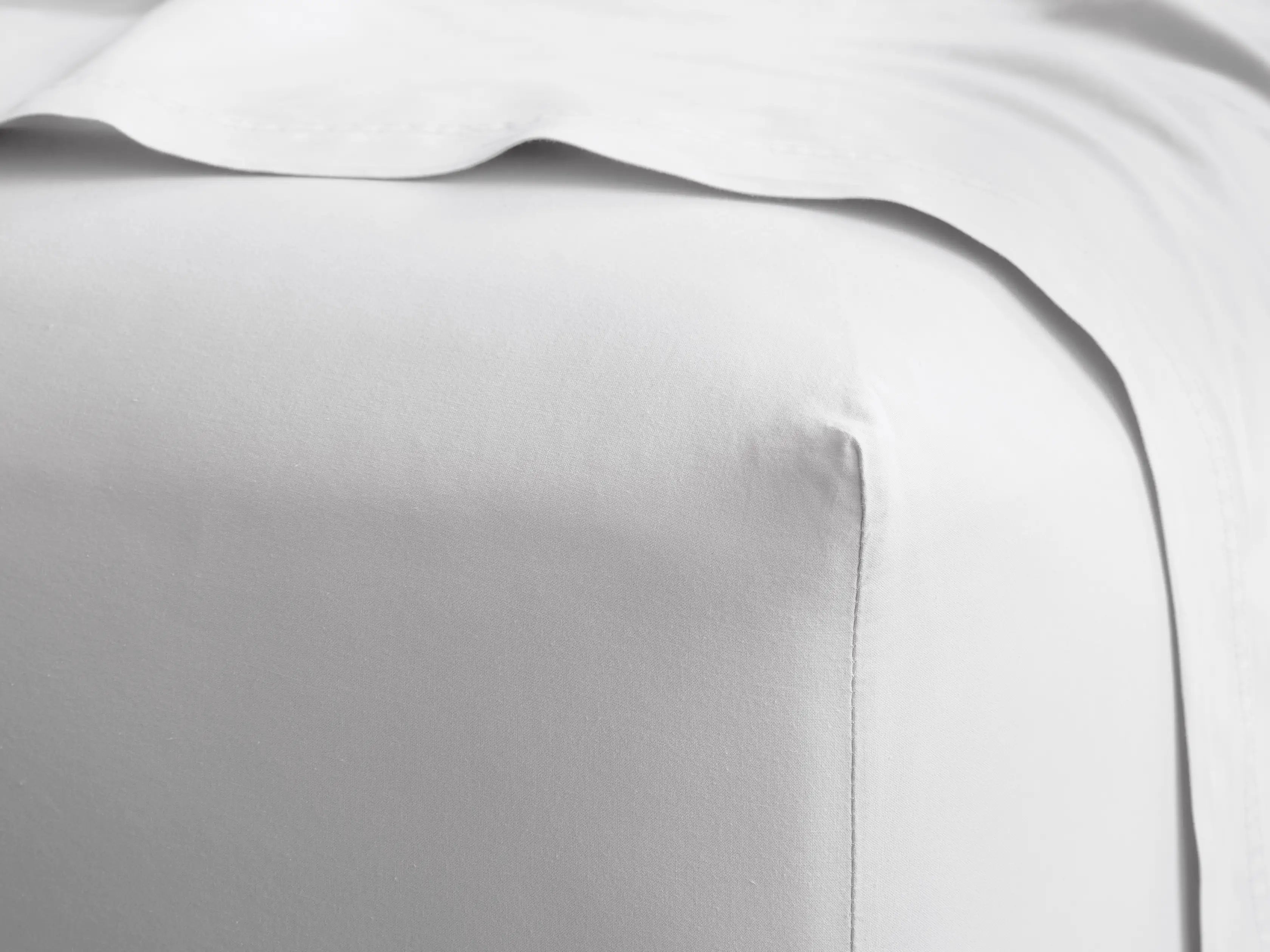 Italian Garment Dyed Percale Fitted Sheet