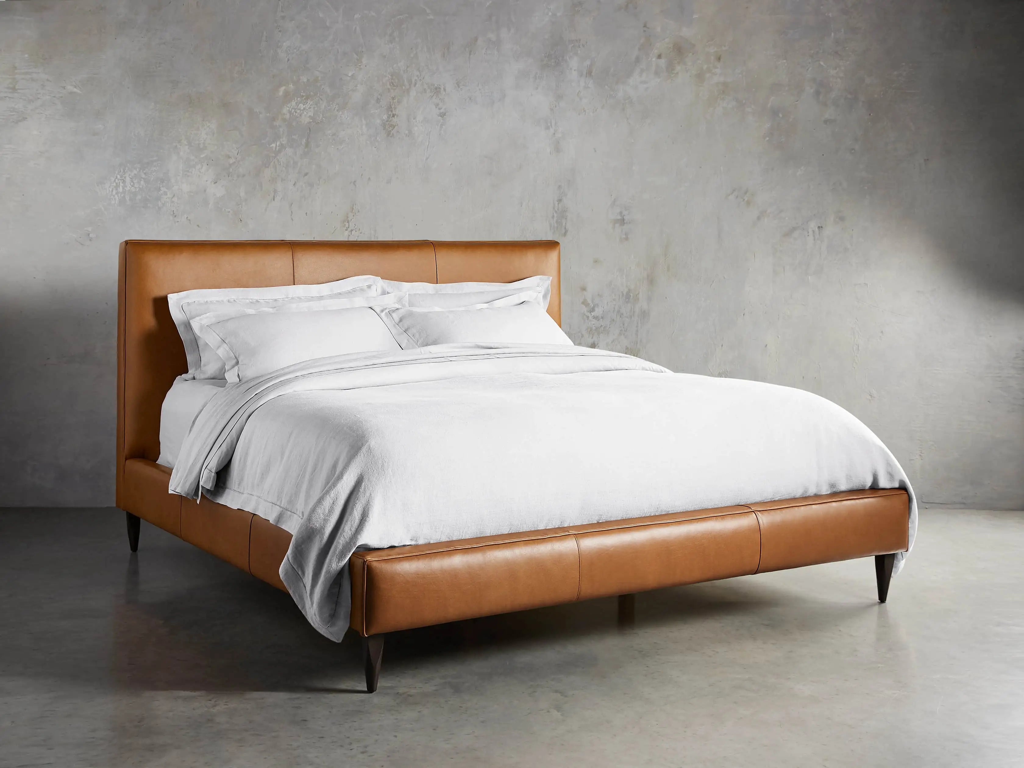Andes Leather Bed